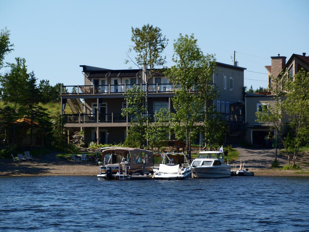 Auberge Sur Le Lac Temiscouata Temiscouata Sur Le Lac Exterior photo